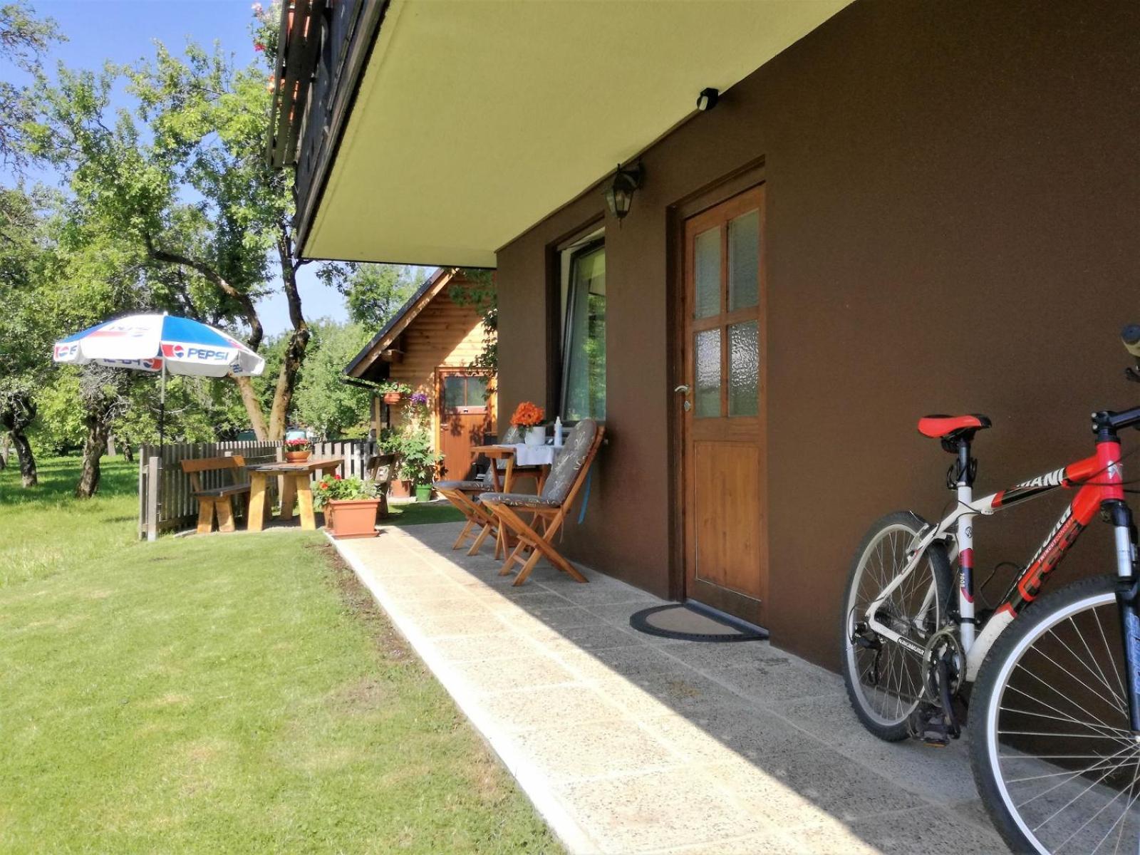 Apartma Andrej Ratece Ngoại thất bức ảnh